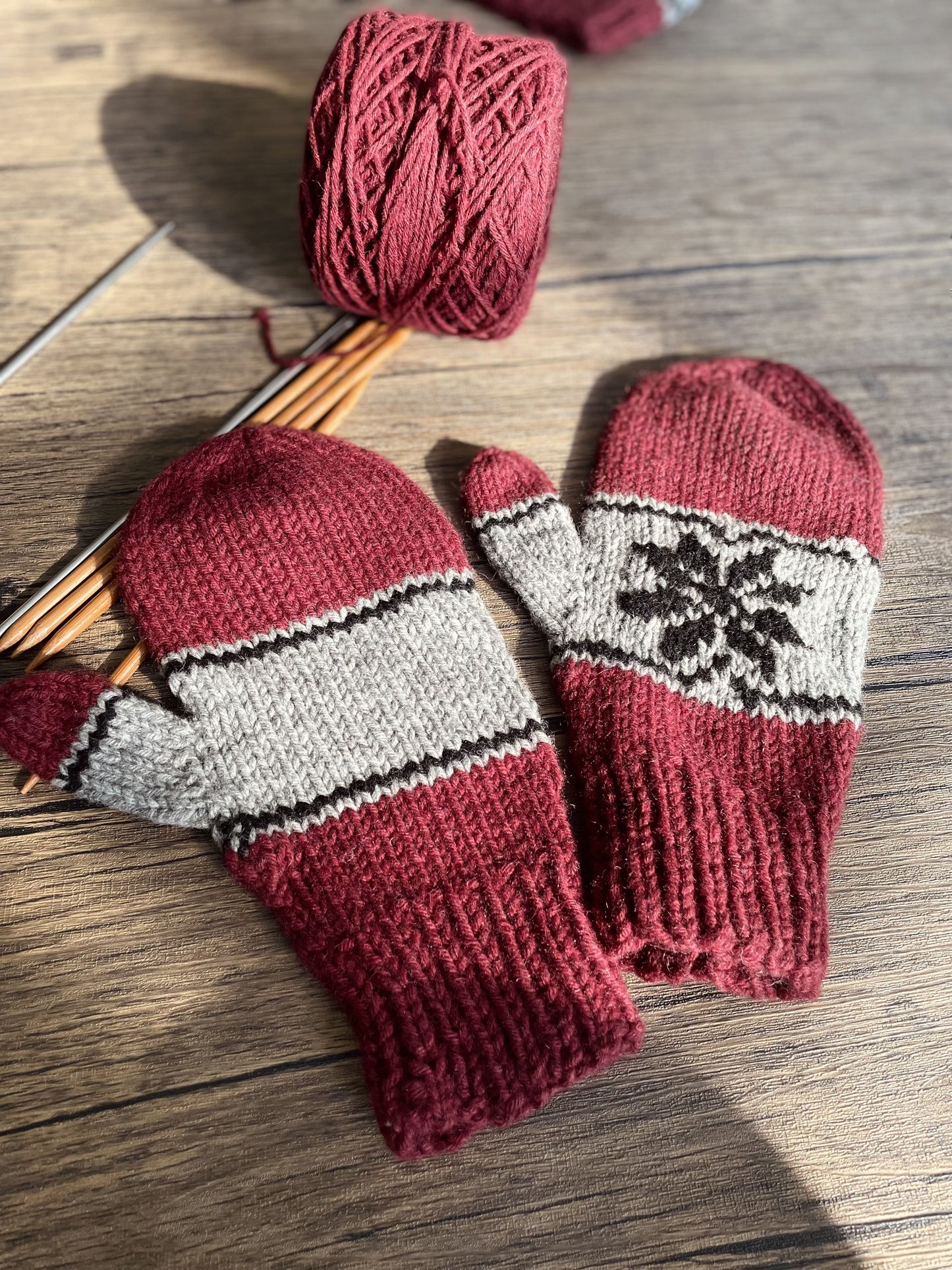 Snowflake Mittens
