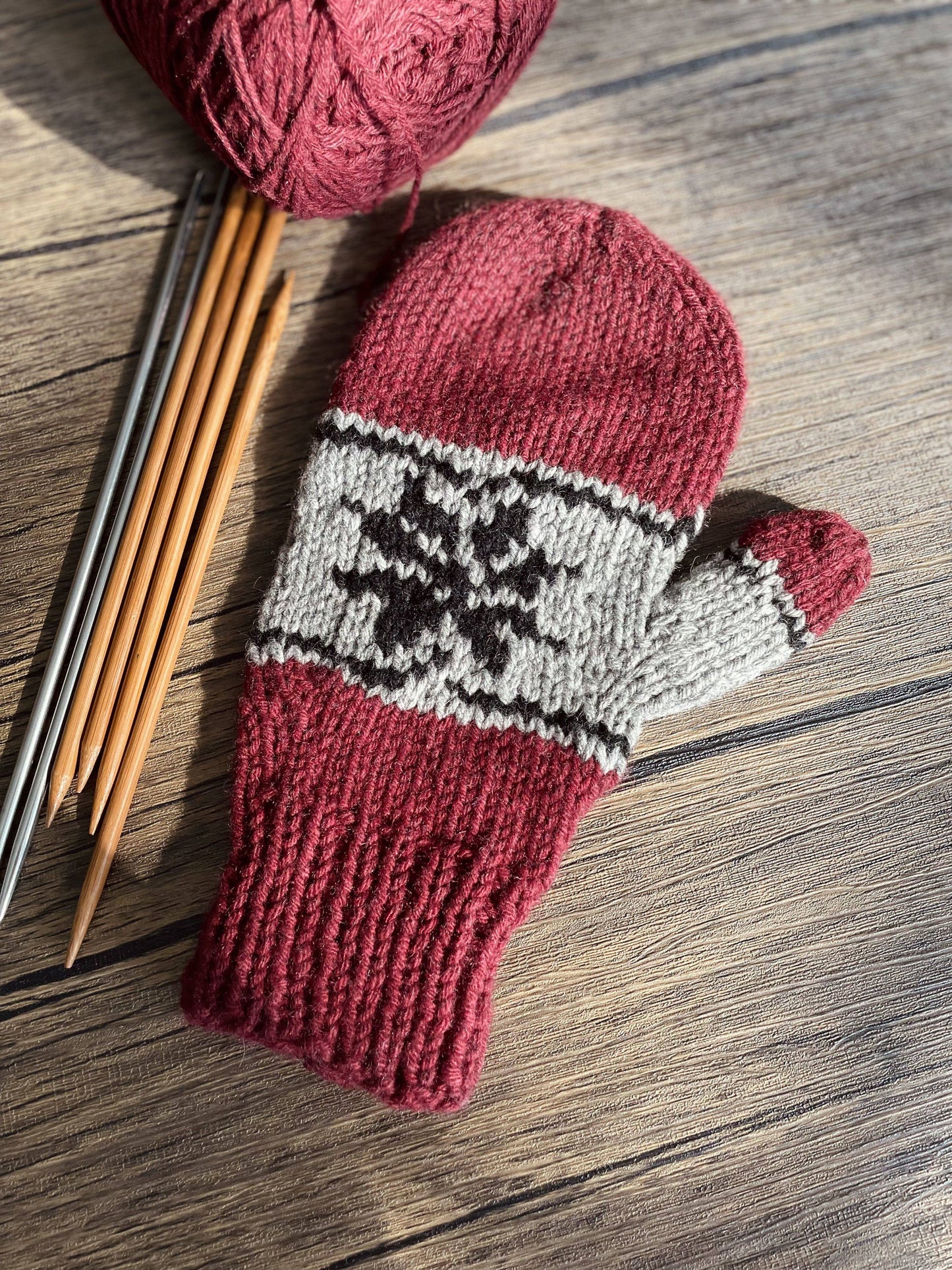 Snowflake Mittens
